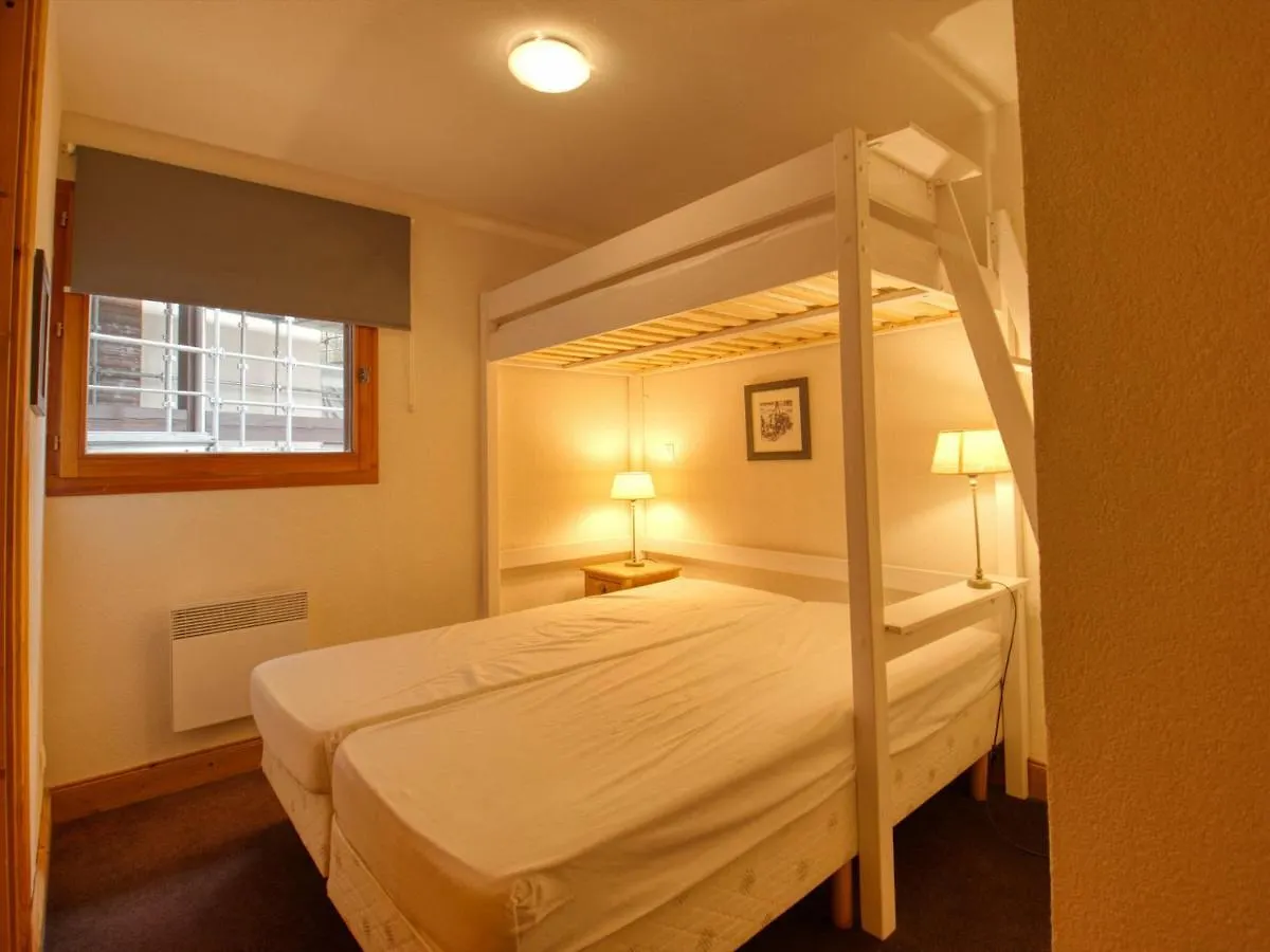 Charmant Apt 6-7 Pers. Au Pied Des Pistes Avec Balcon Et Parking A Morillon 1100 - Fr-1-642-44